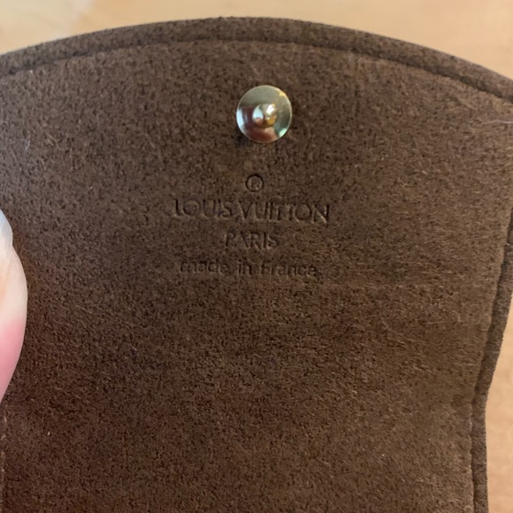 Louis Vuitton Cufflink Case - Picture 7 of 13
